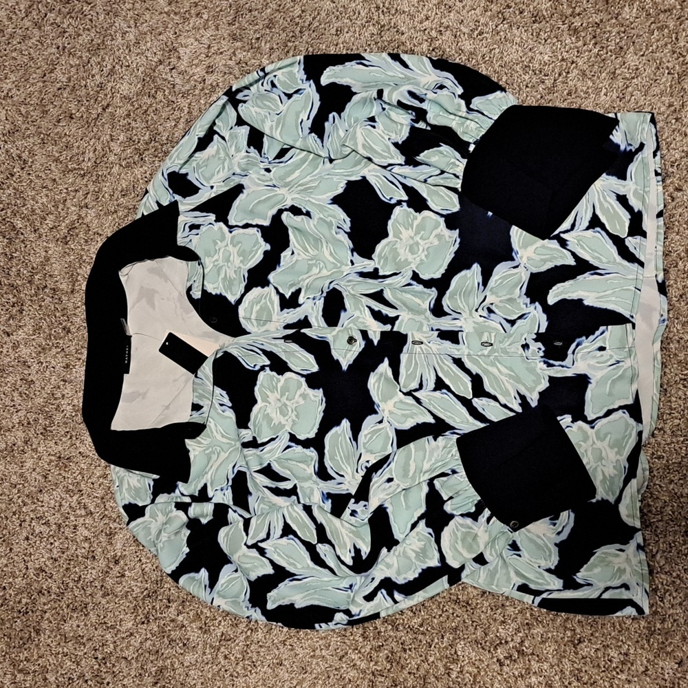 Natori button down long sleeve blouse- NWT